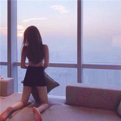 老板烤个肠游戏